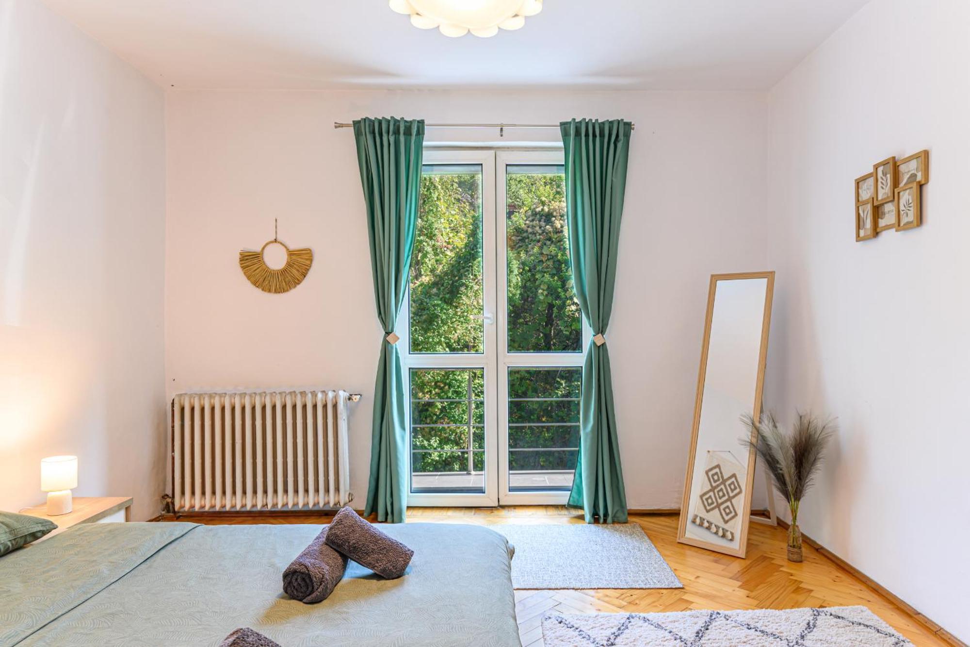 C Alex Apartment Brasov Bagian luar foto